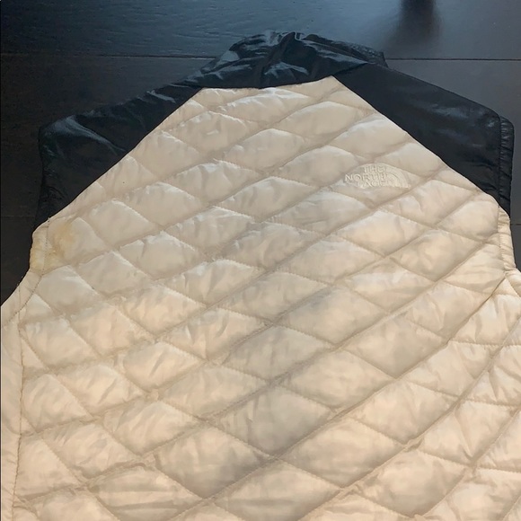 Vest - Picture 3 of 3